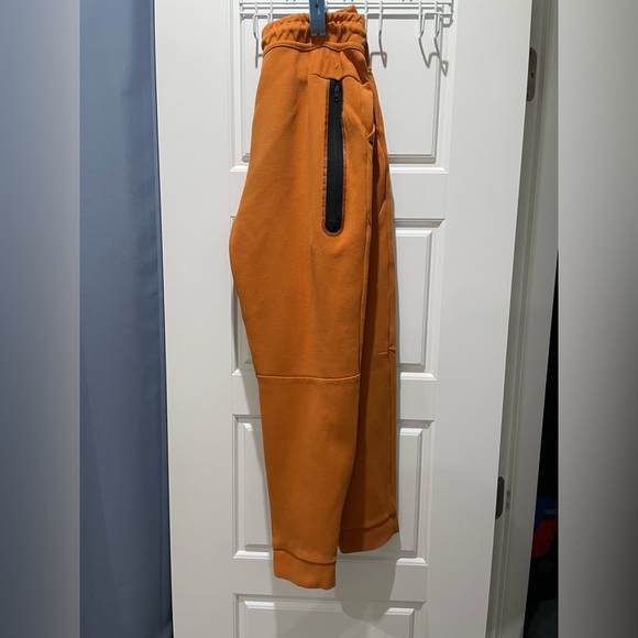 Orange Kids Nike Tech pants - Picture 4 of 4